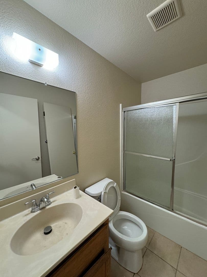 Morgan Hill House: 125 E Edmundson Ave #A