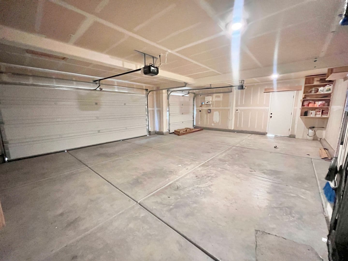 Los Banos House: 1602 Dodder Dr.
