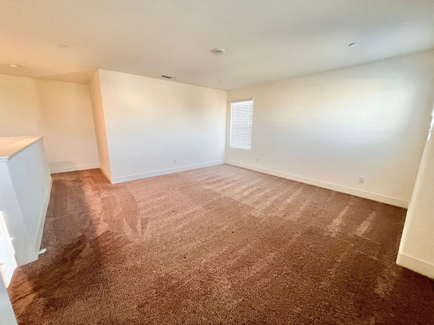 Los Banos House: 1602 Dodder Dr.