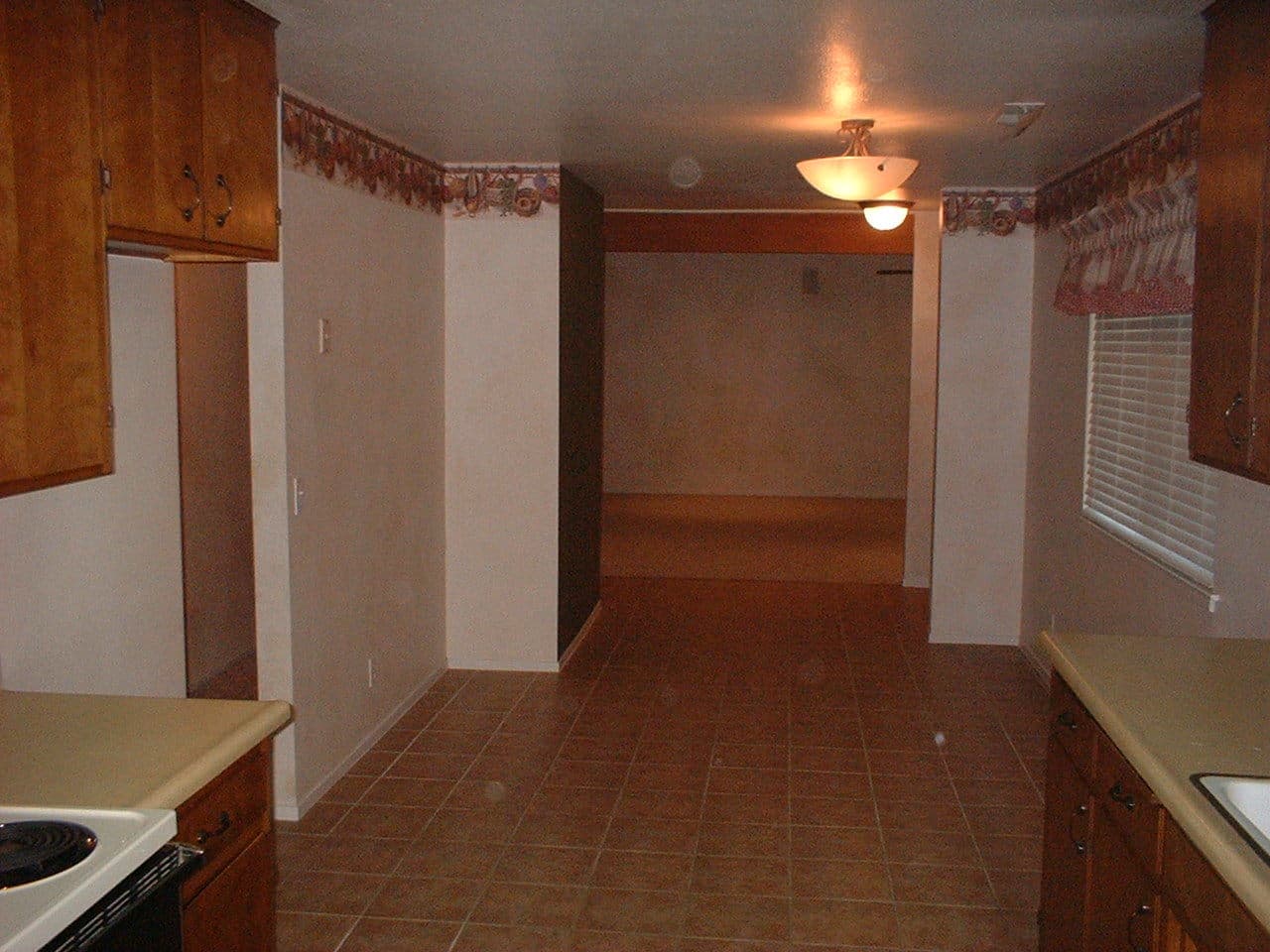Dos Palos House: 16843 State Hwy 33