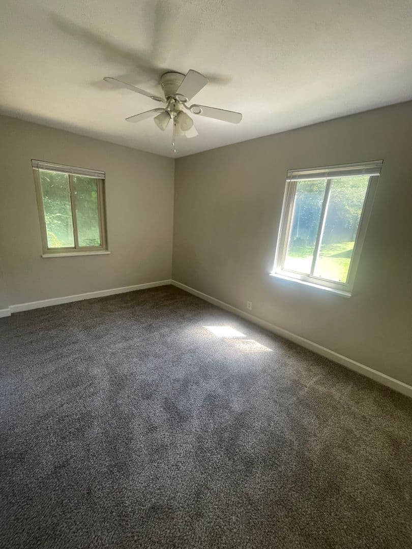 Kettering Apartment: 2358 S Patterson Boulevard