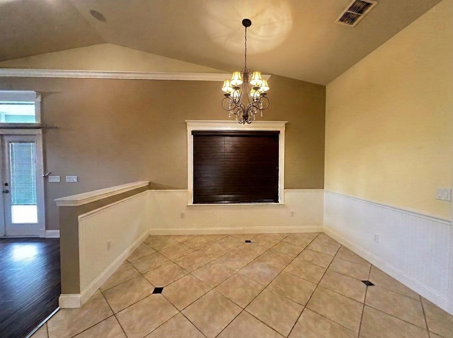 Alachua House: 7107 NW 121st Ave