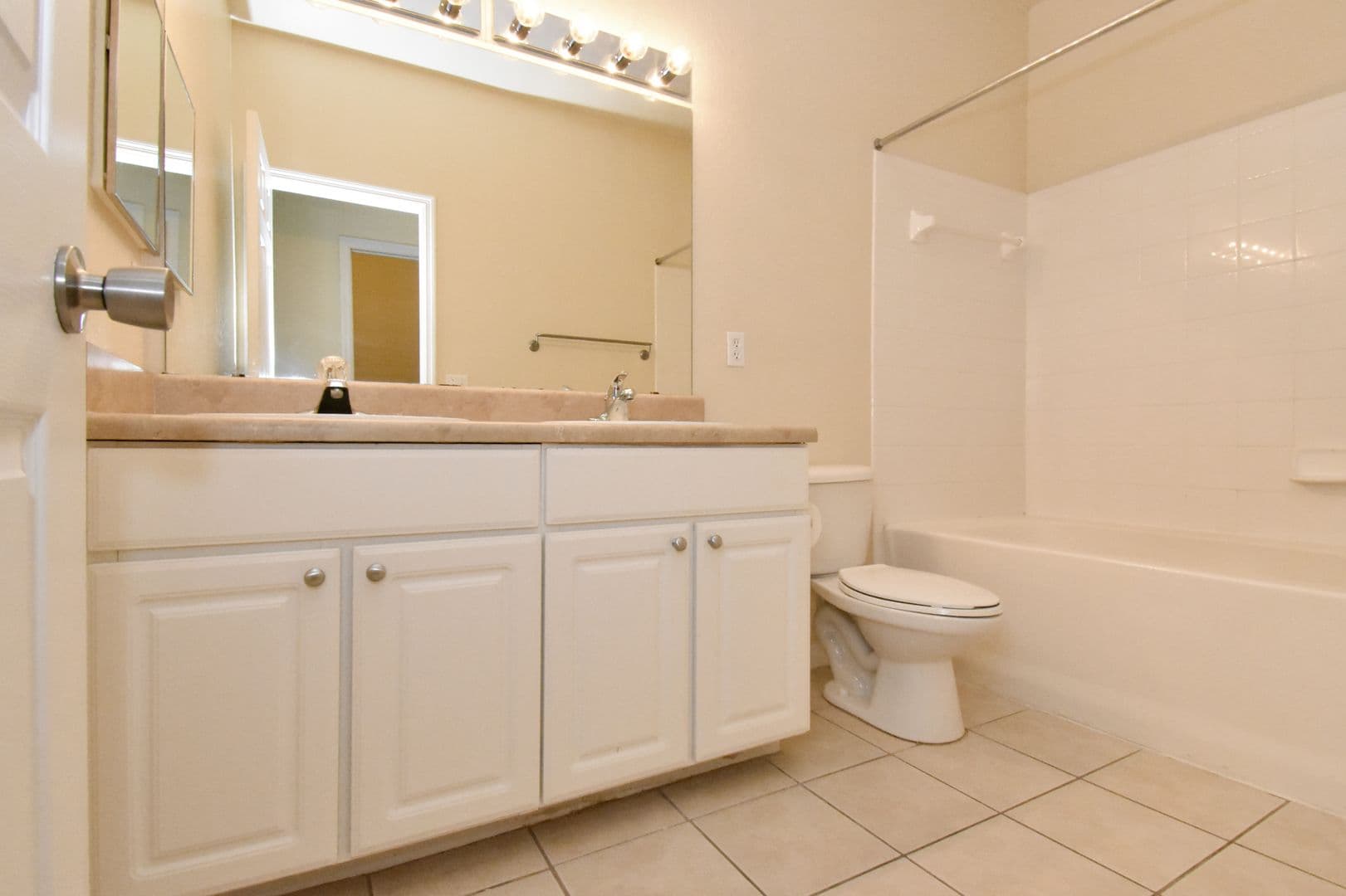 Gainesville House: 4340 NW 48th Street #103