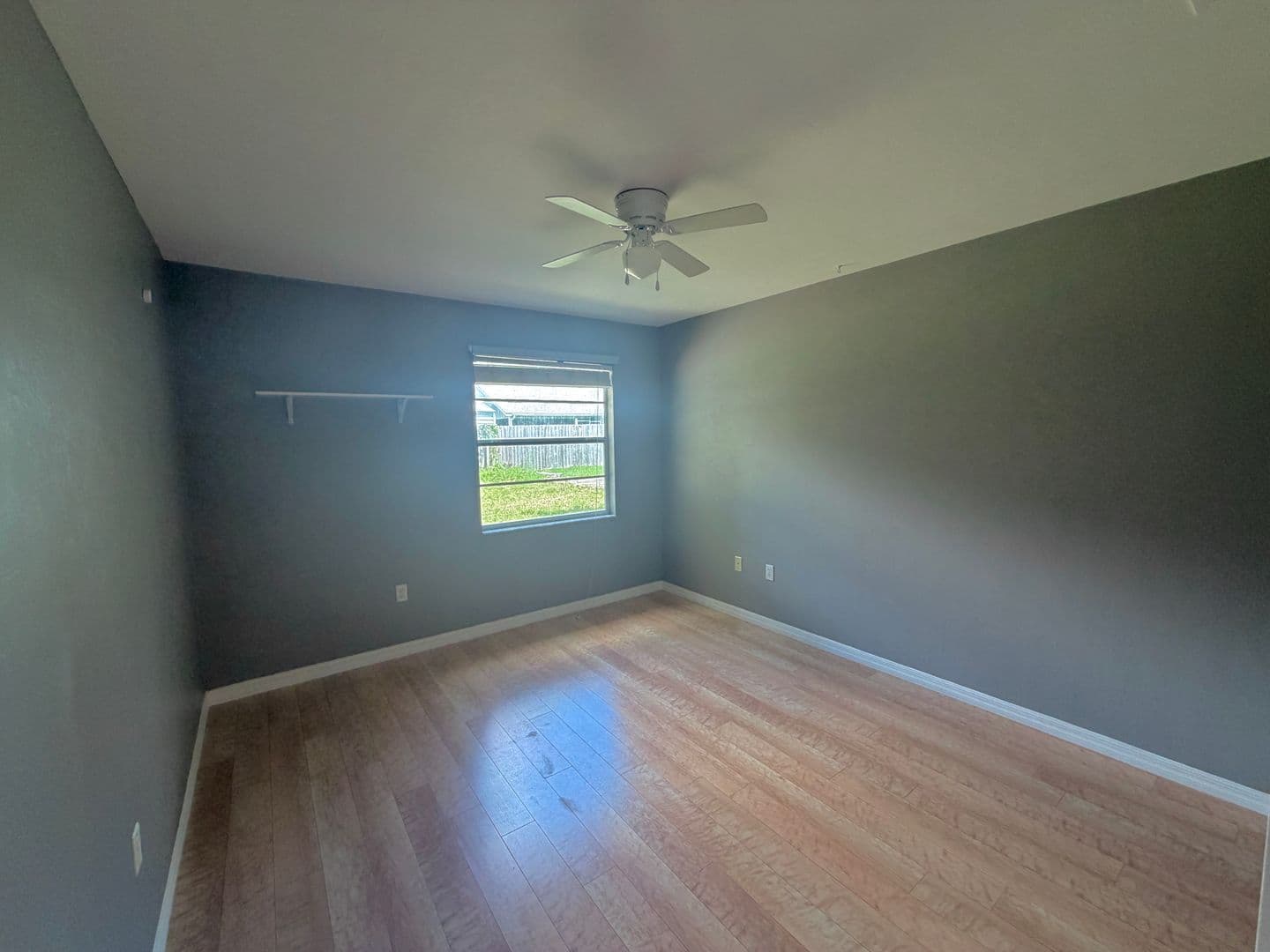 Gainesville House: 3946 NW 59th Ave