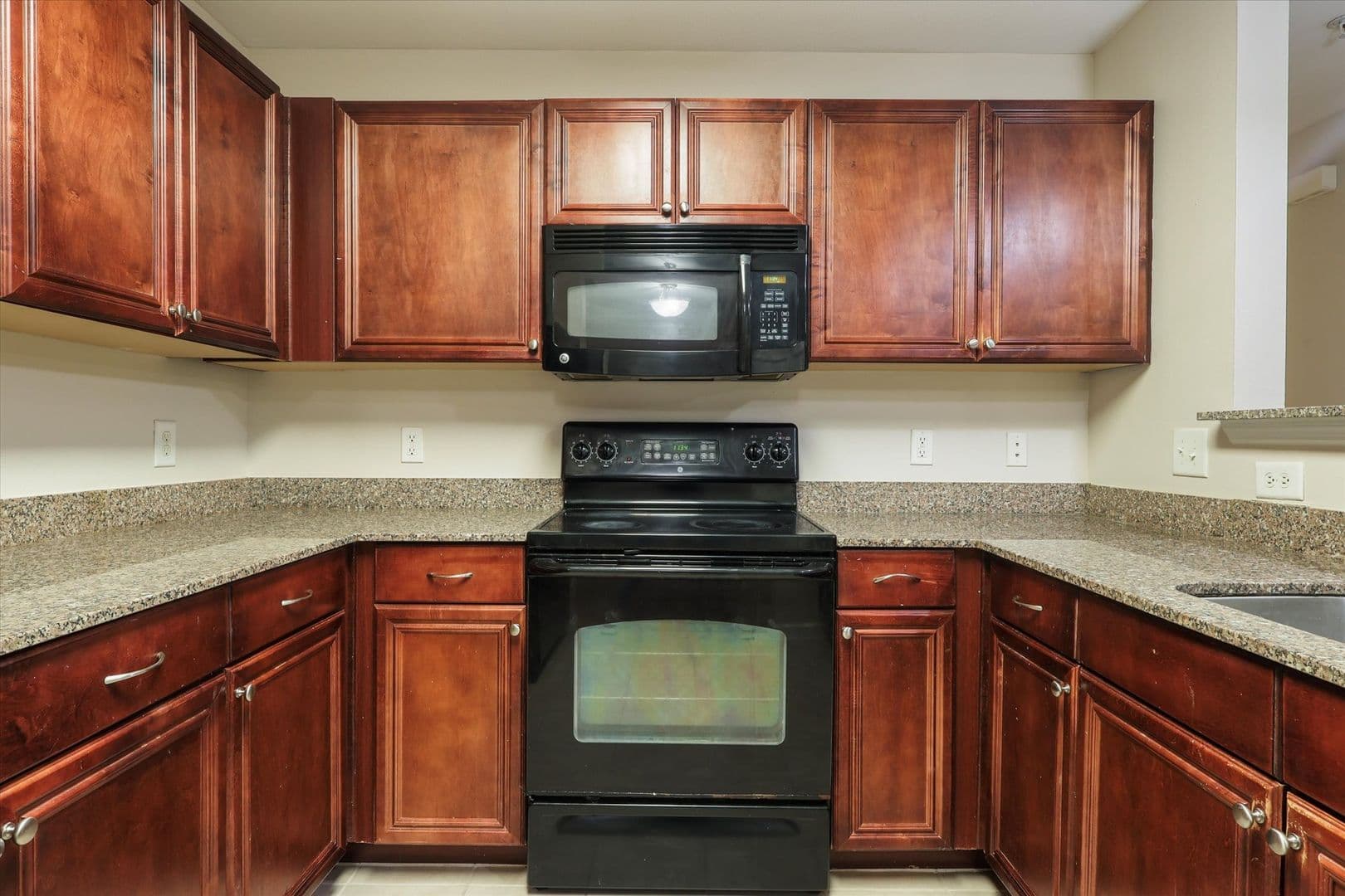 Gainesville Apartment: 505 SW 72nd Way