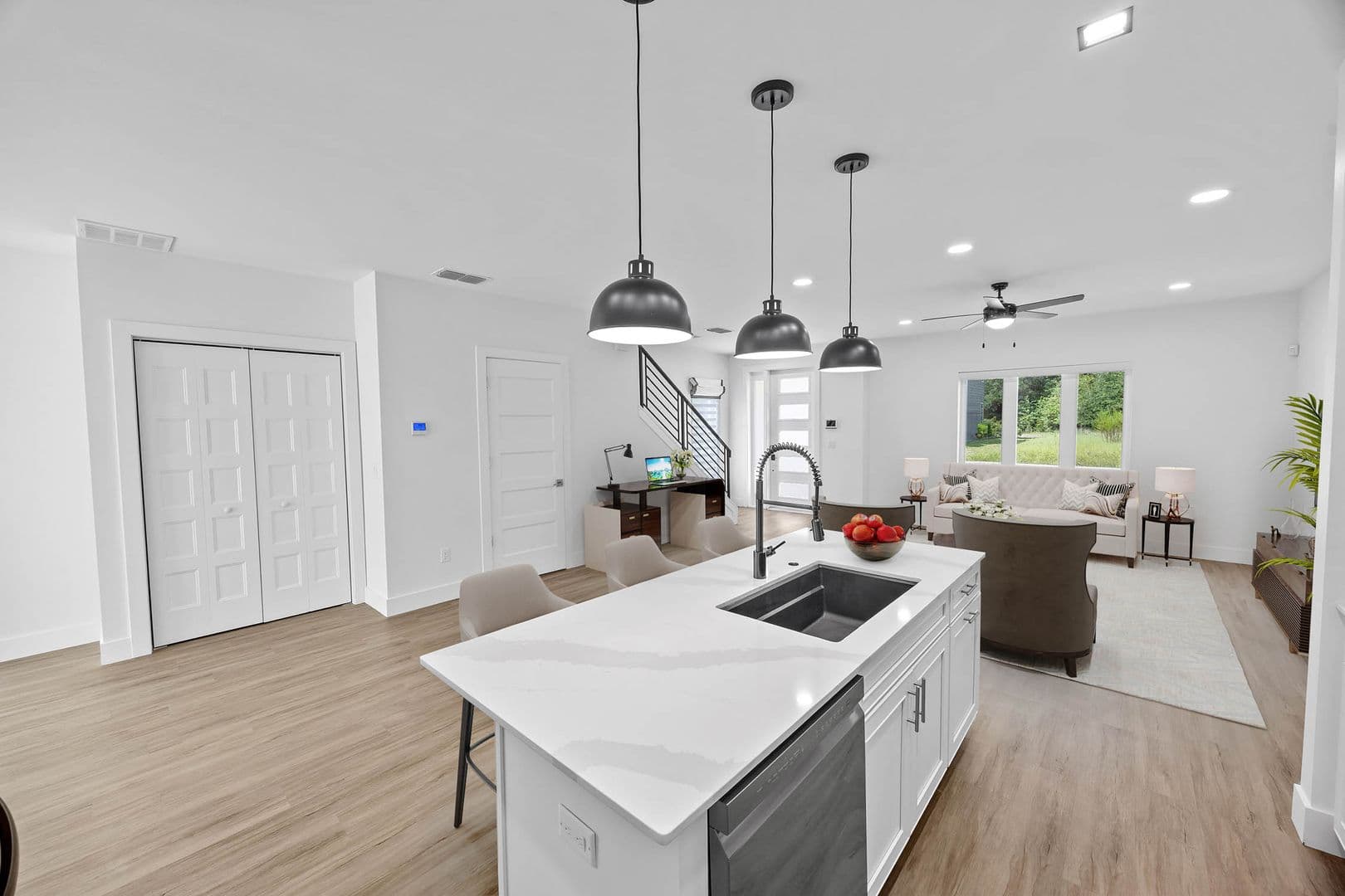 Gainesville House: 3349 SW 50TH DR