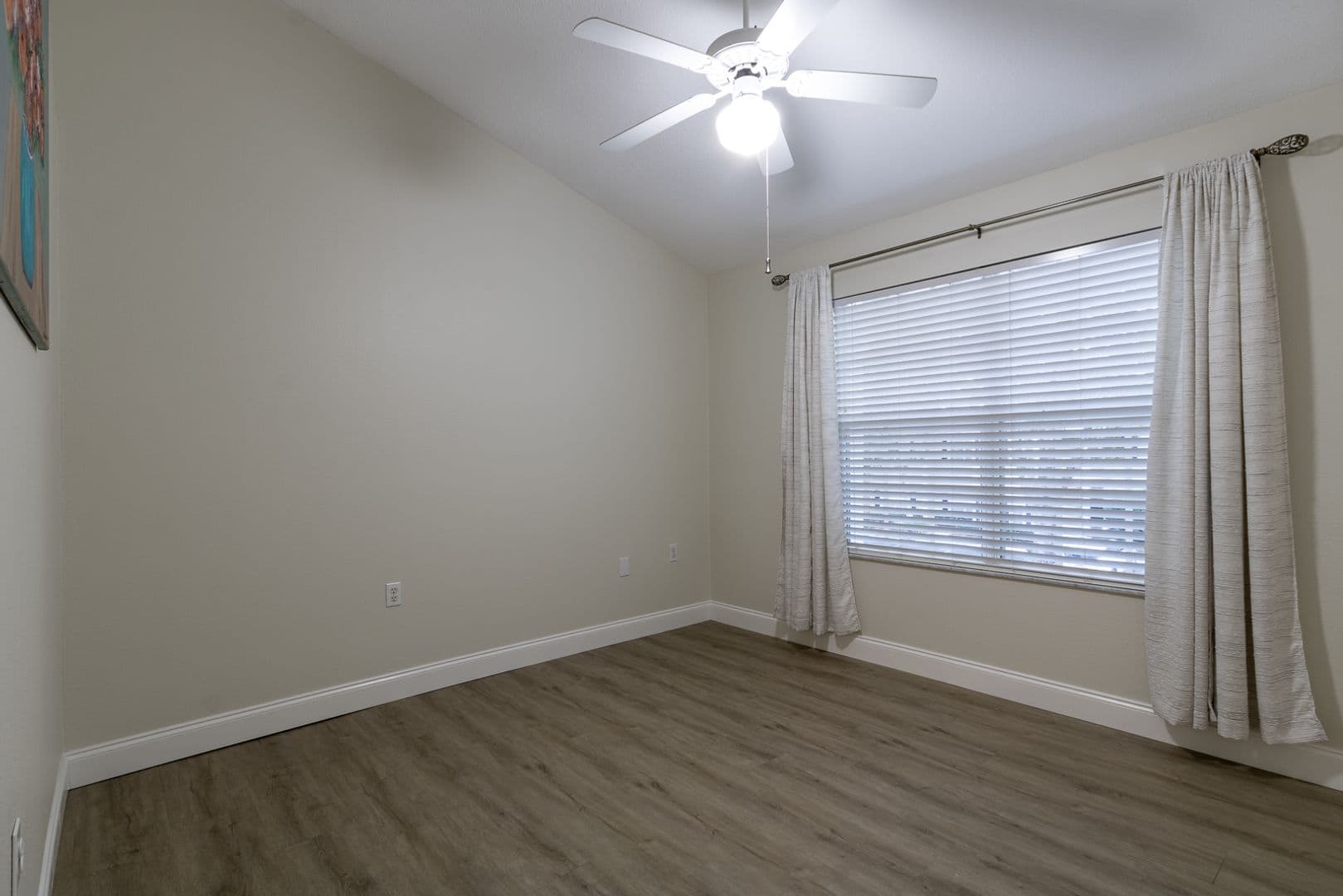 Gainesville House: 10000 SW 52nd Ave