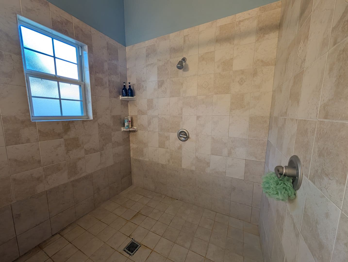 Alachua House: 7107 NW 121st Ave