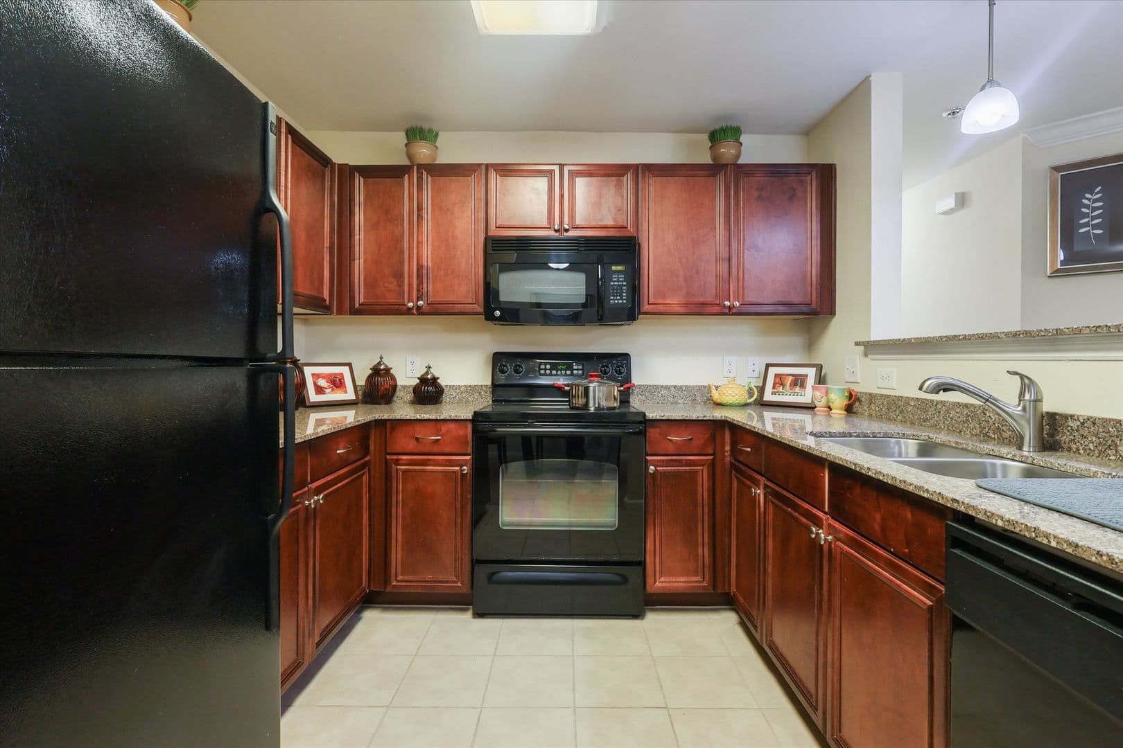 Gainesville Apartment: 505 SW 72nd Way