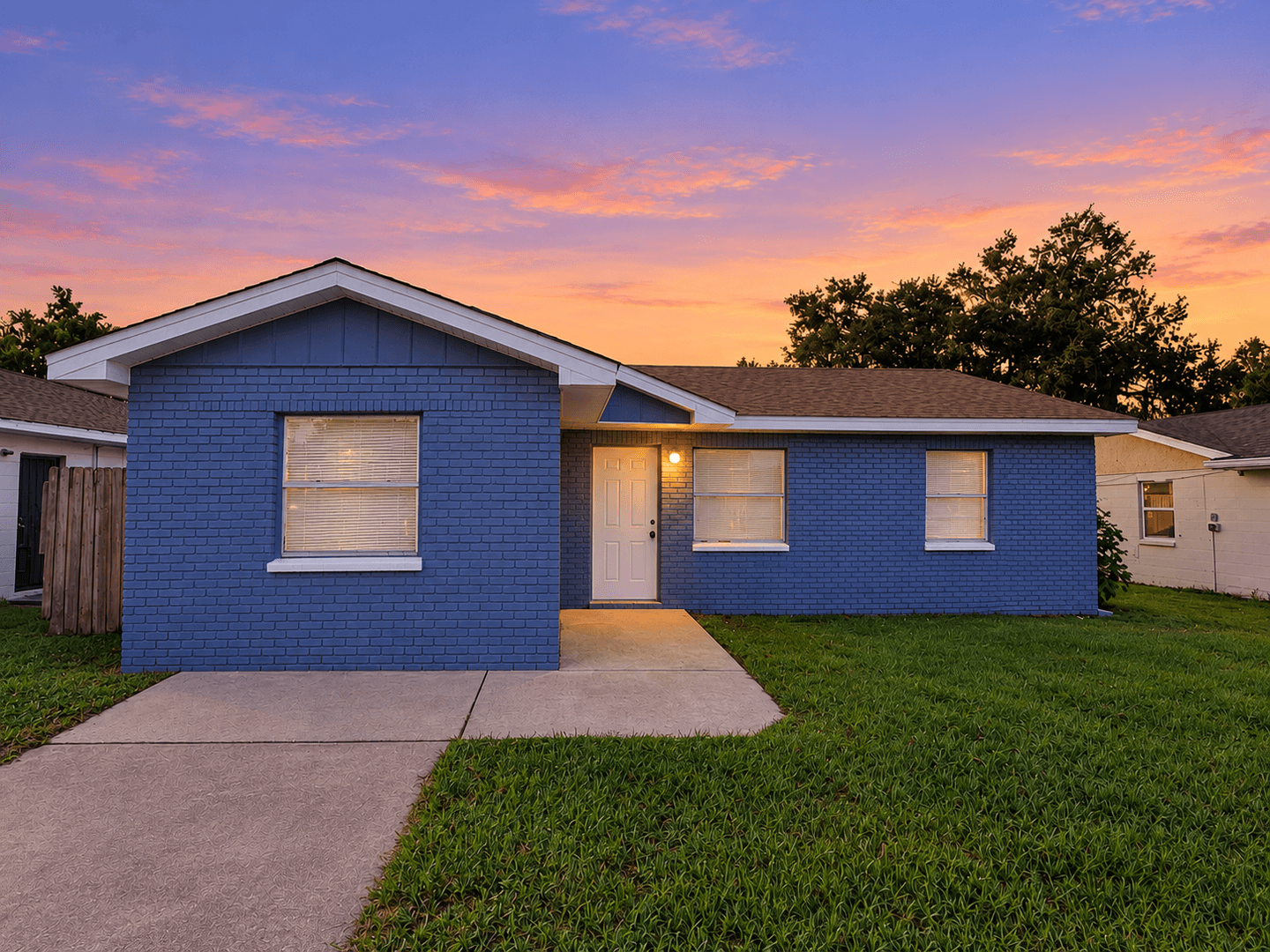 Lakeland House: 2038 Somerville Ln