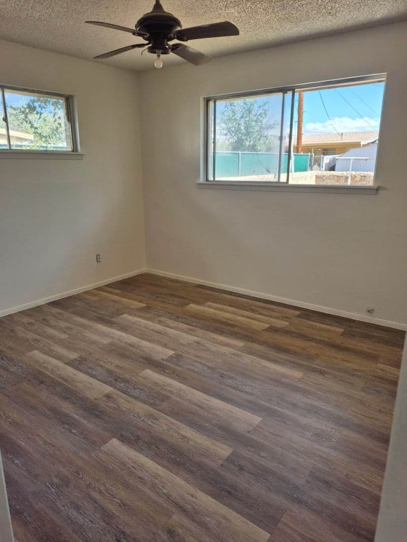 El Paso House: 5700 Joe Herrera Dr