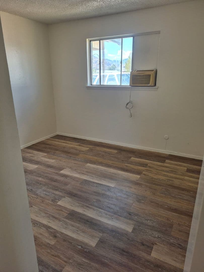 El Paso House: 5700 Joe Herrera Dr