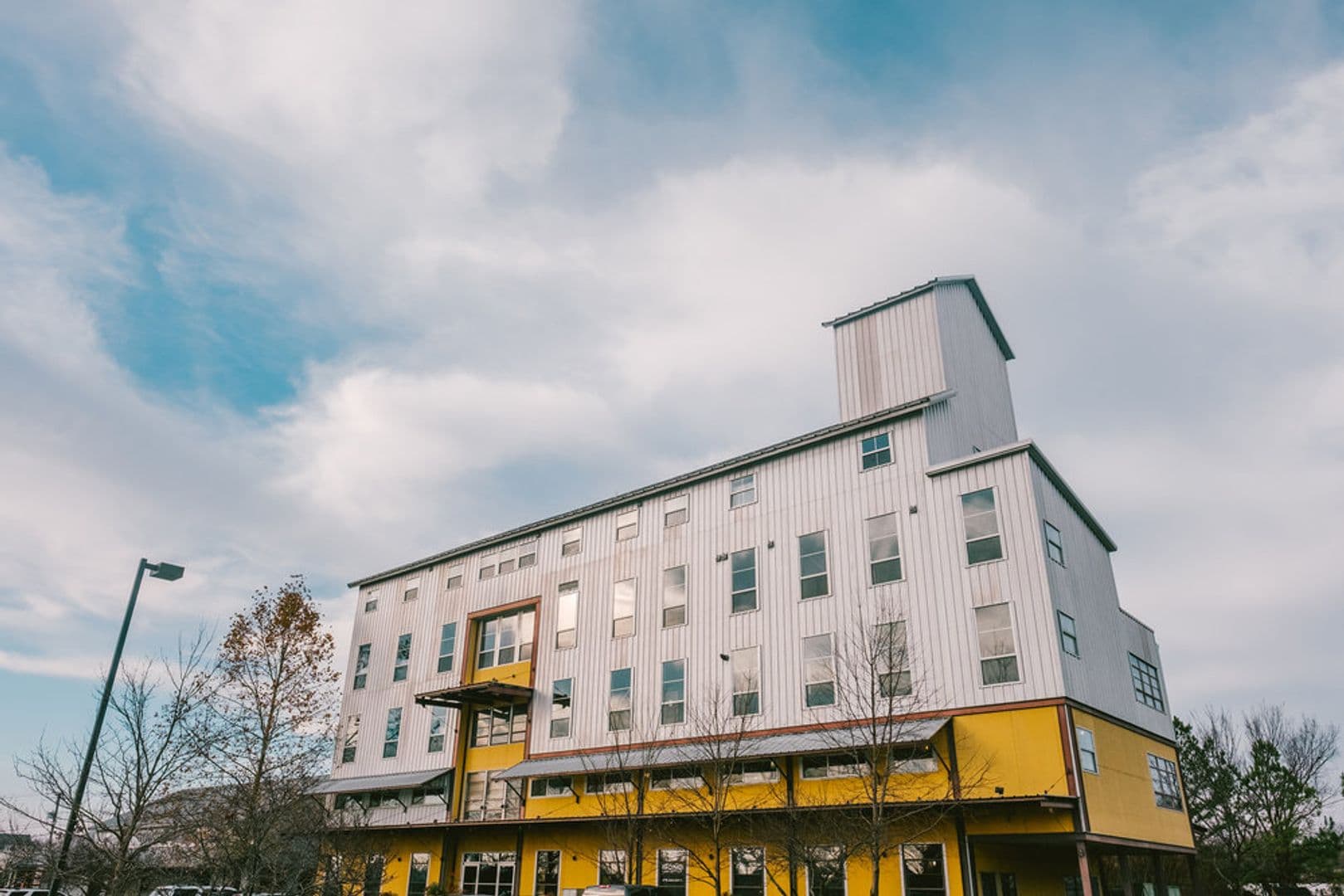Fayetteville Apartment: 525 S. School Avenue