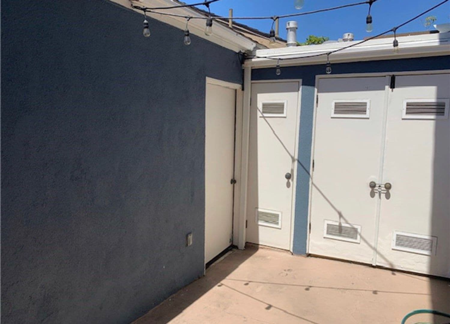 Costa Mesa House: 2336 Minuteman Way