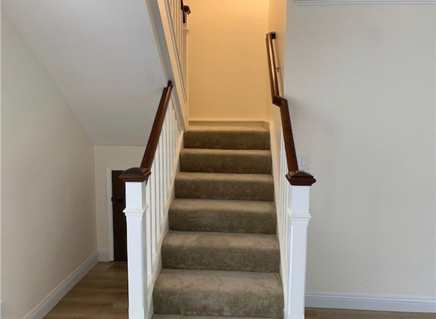 Costa Mesa House: 2336 Minuteman Way