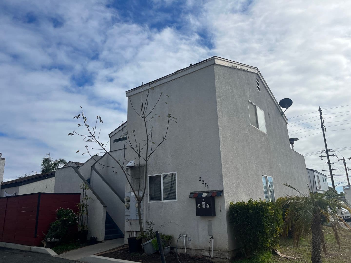 Costa Mesa Apartment: 2258 Pamela Lane