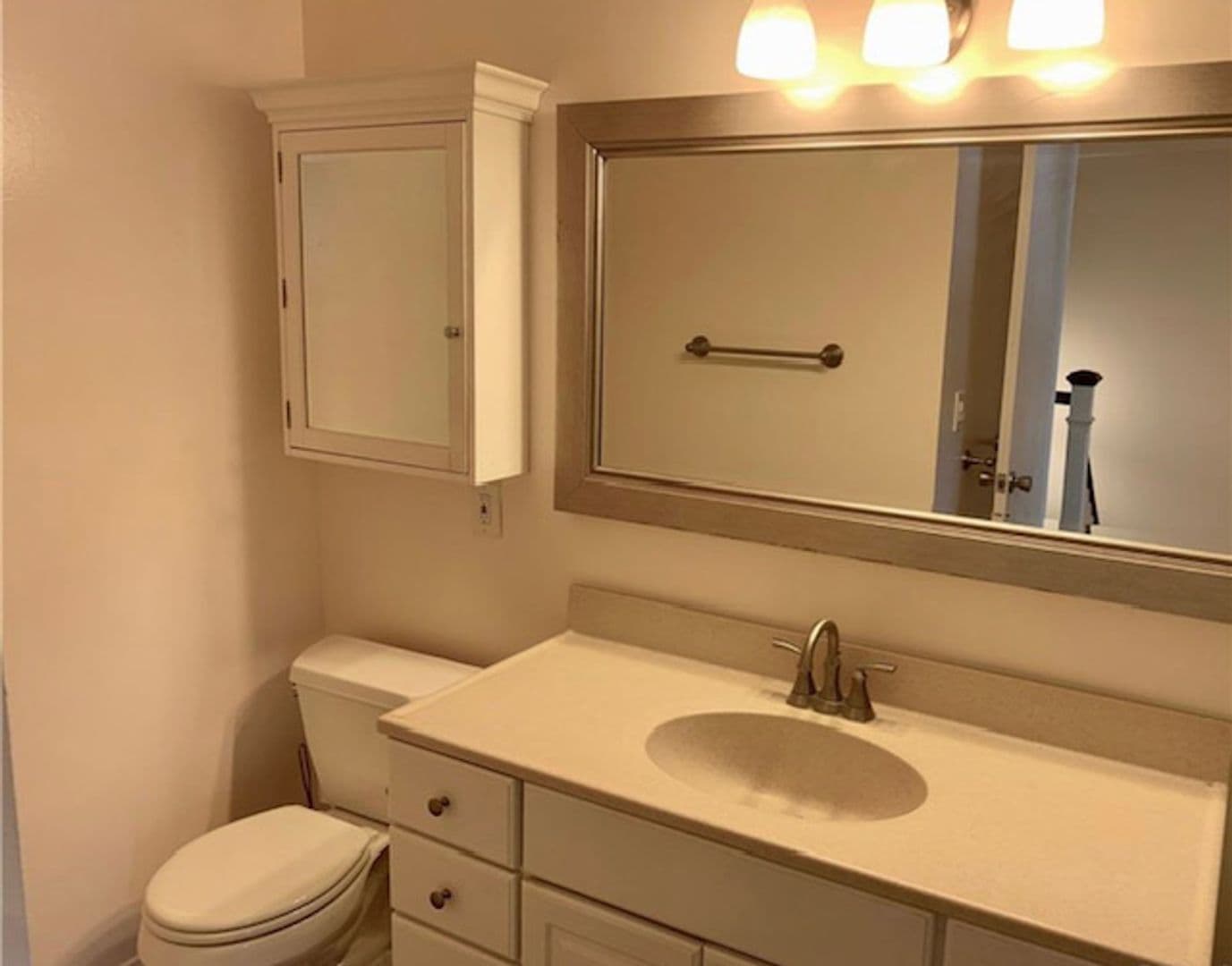 Costa Mesa House: 2336 Minuteman Way