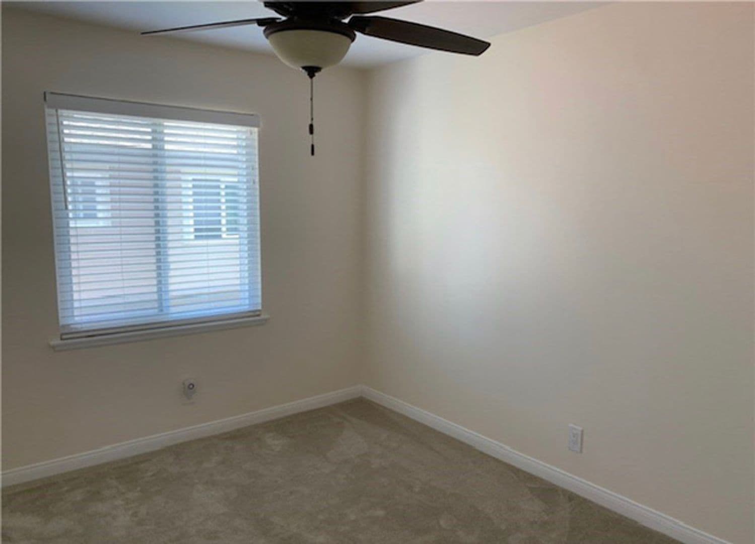 Costa Mesa House: 2336 Minuteman Way
