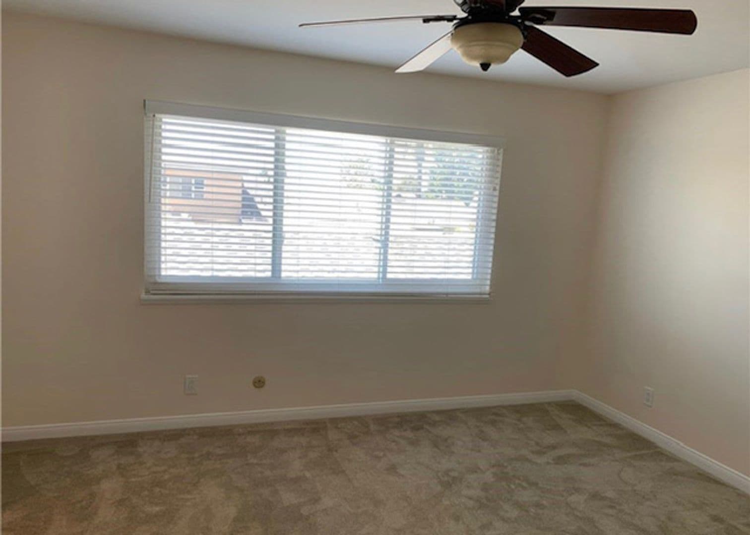 Costa Mesa House: 2336 Minuteman Way