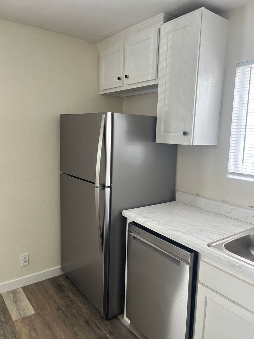 Costa Mesa Apartment: 2258 Pamela Lane