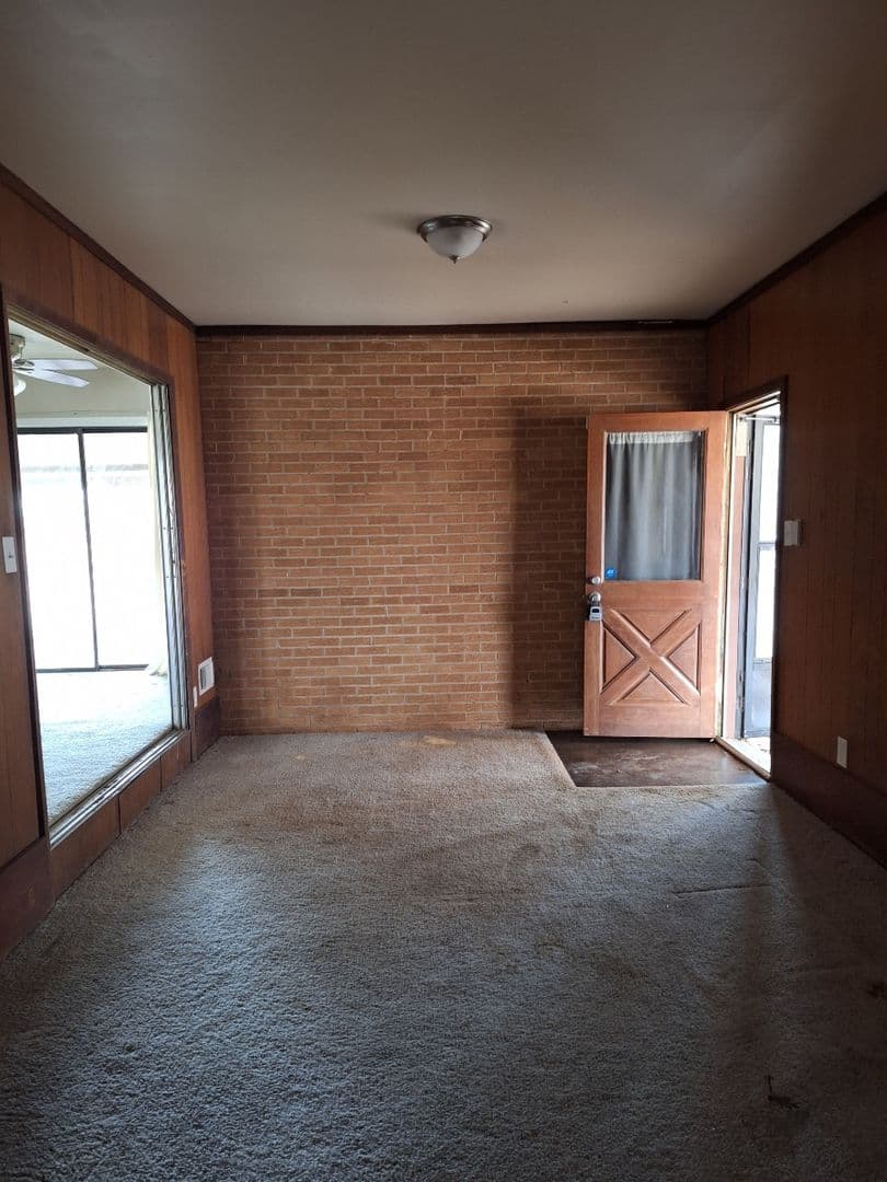 Conley House: 1712 Rockcut Road