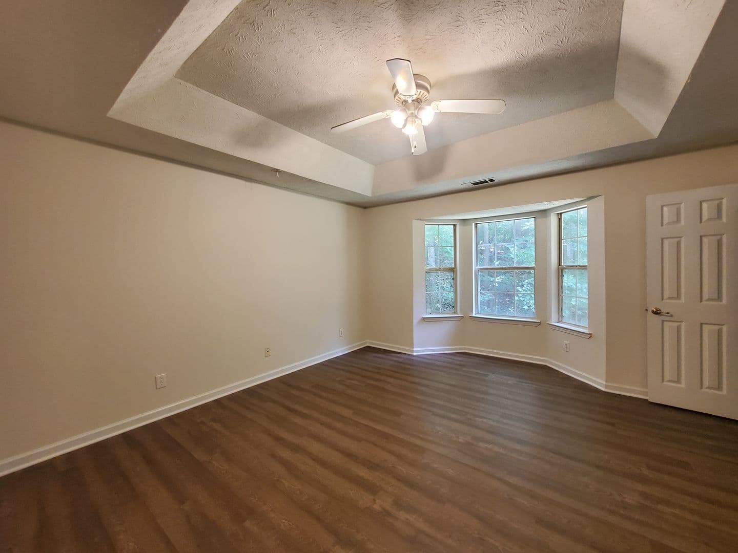 Stockbridge House: 217 Sweetgum Lane