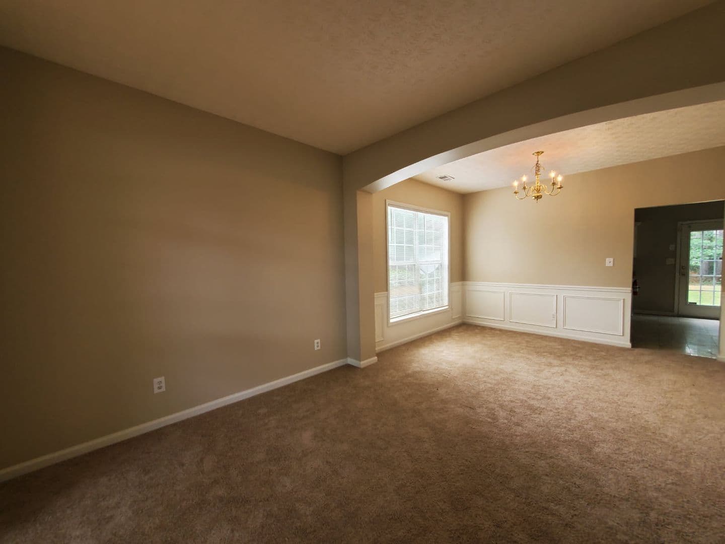 McDonough House: 1031 Maple Leaf Dr