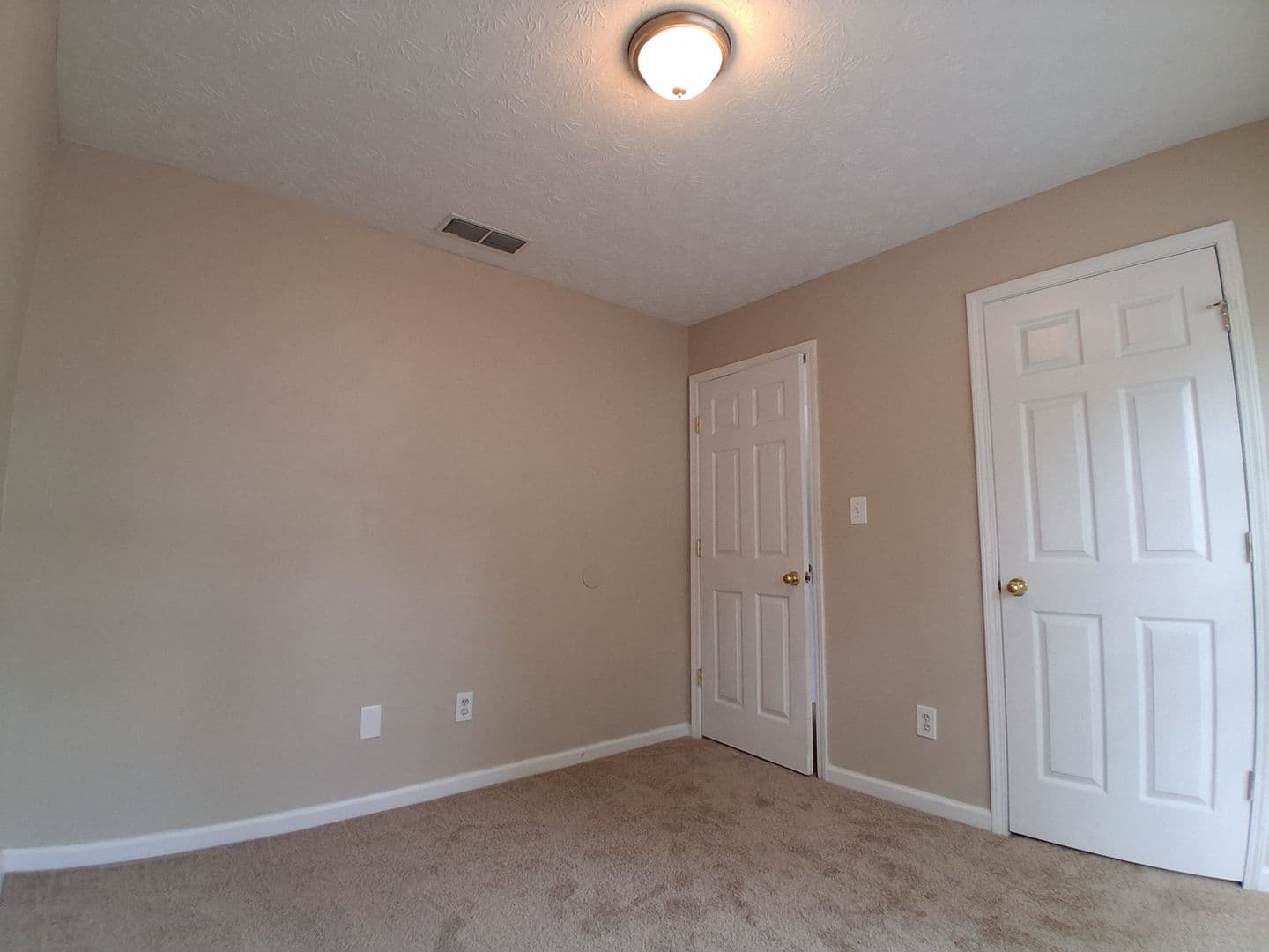 McDonough House: 1031 Maple Leaf Dr