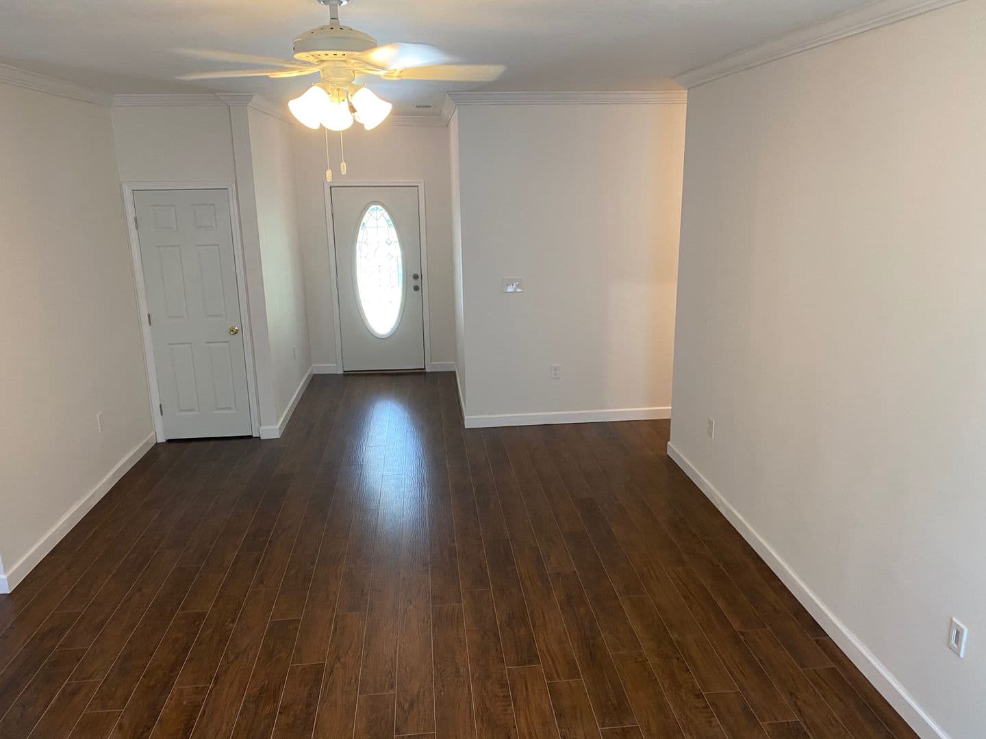 Jonesboro House: 244 Windemere Way