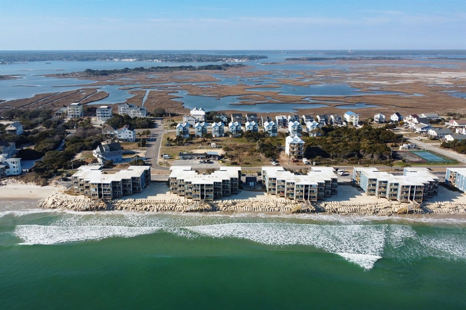 North Topsail Beach Condo: 2182 New River Inlet Rd. #172