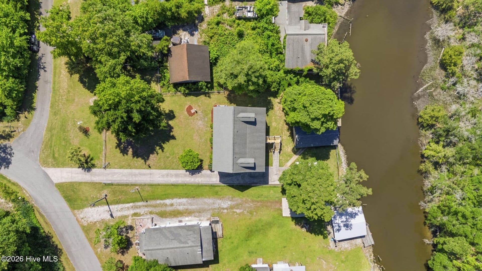 Sneads Ferry House: 141 Sherrill Loop