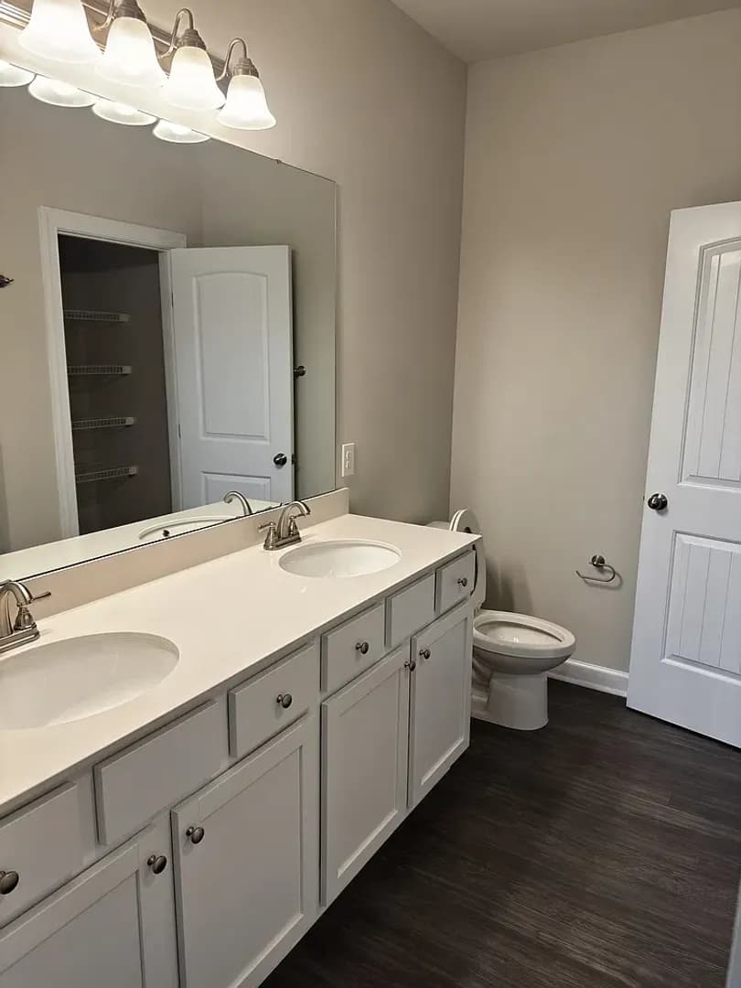 Jacksonville House: 206 Crab Claw Spit Ln