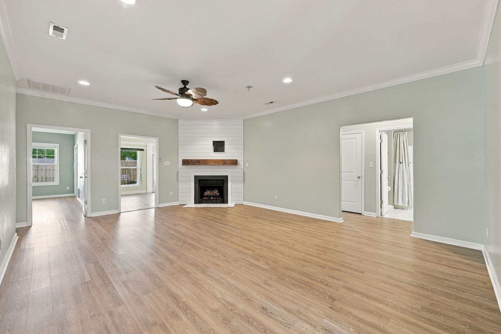 Sneads Ferry House: 257 Silver Creek Loop