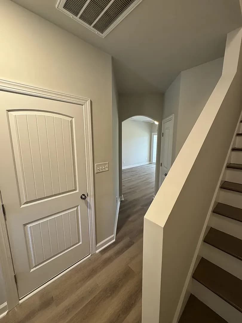 Jacksonville House: 206 Crab Claw Spit Ln