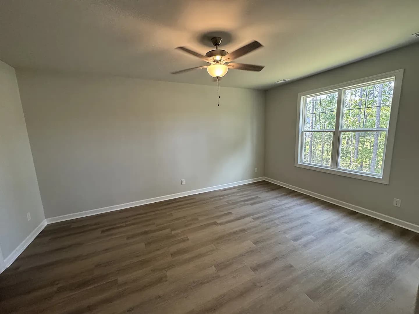 Jacksonville House: 206 Crab Claw Spit Ln