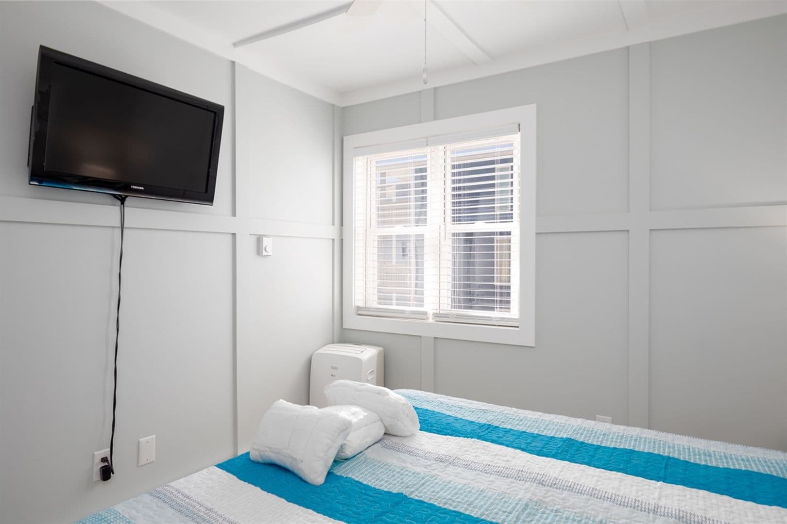 North Topsail Beach Condo: 2224 New River Inlet Rd. #239