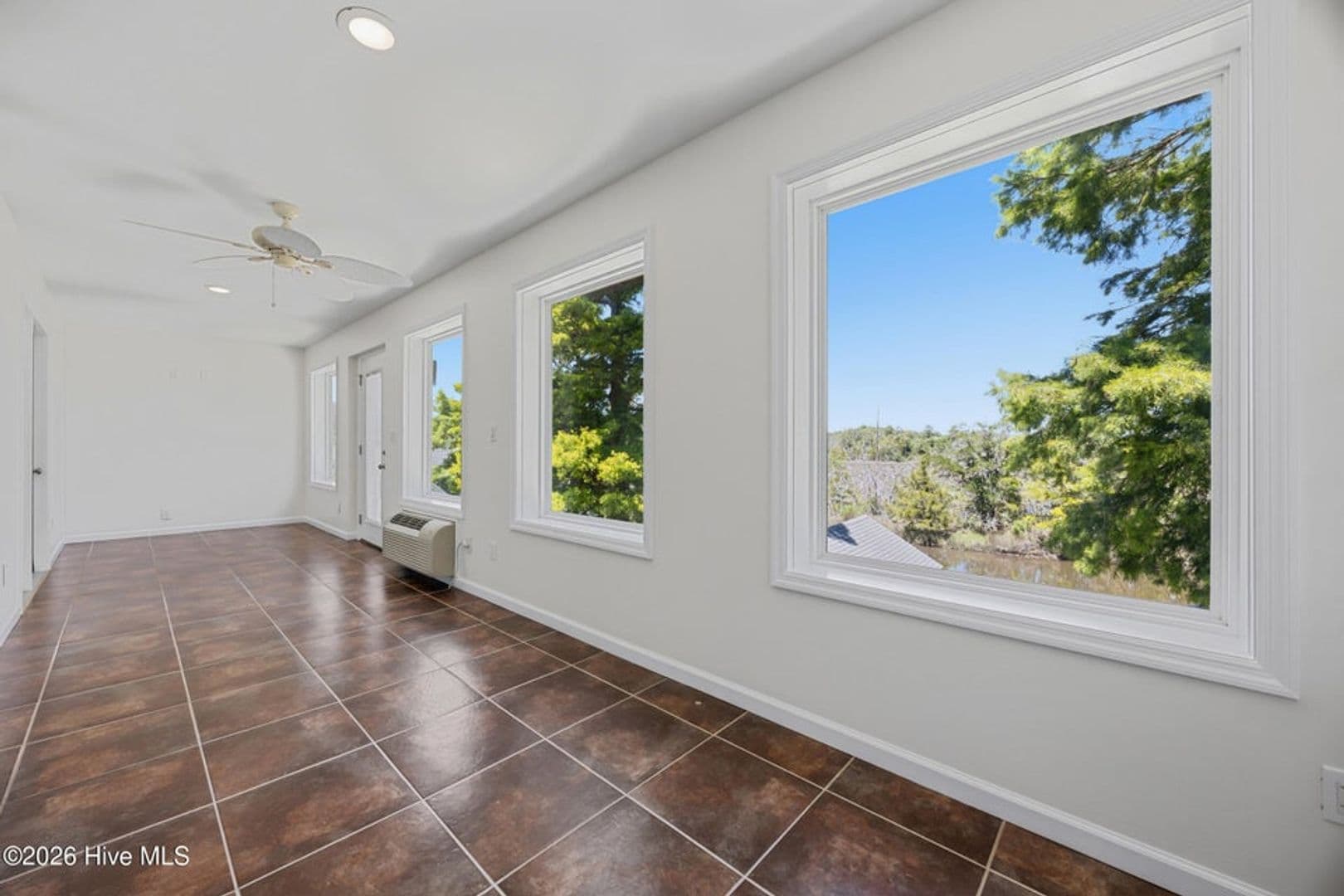 Sneads Ferry House: 141 Sherrill Loop