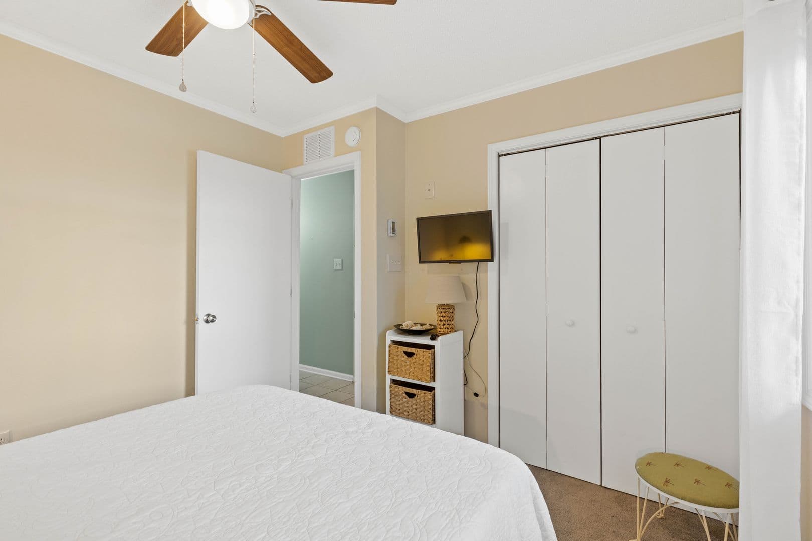 N. Topsail Beach Condo: 2210 New River Inlet Rd.