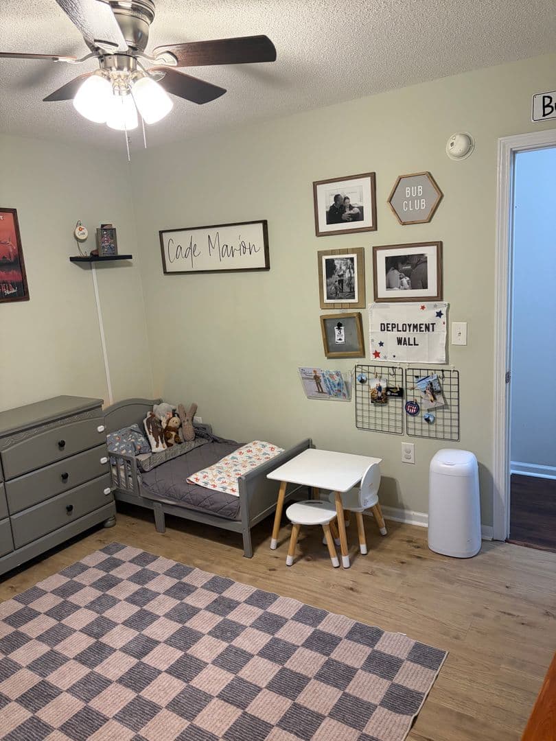 Sneads Ferry House: 207 Bluebird Ct
