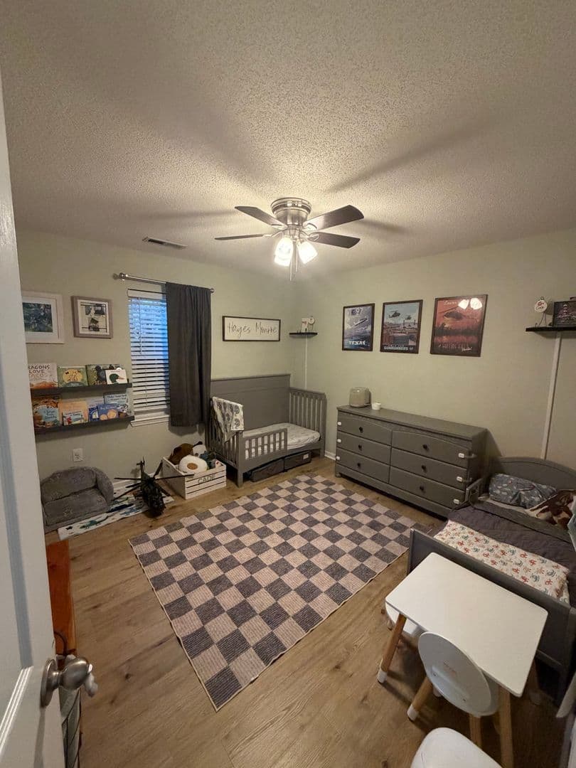 Sneads Ferry House: 207 Bluebird Ct