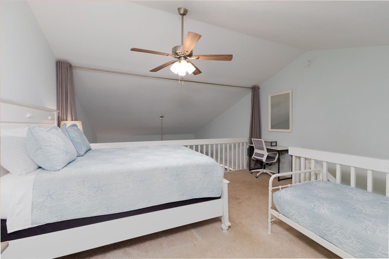 Surf City Condo: 918 N New River Drive #534