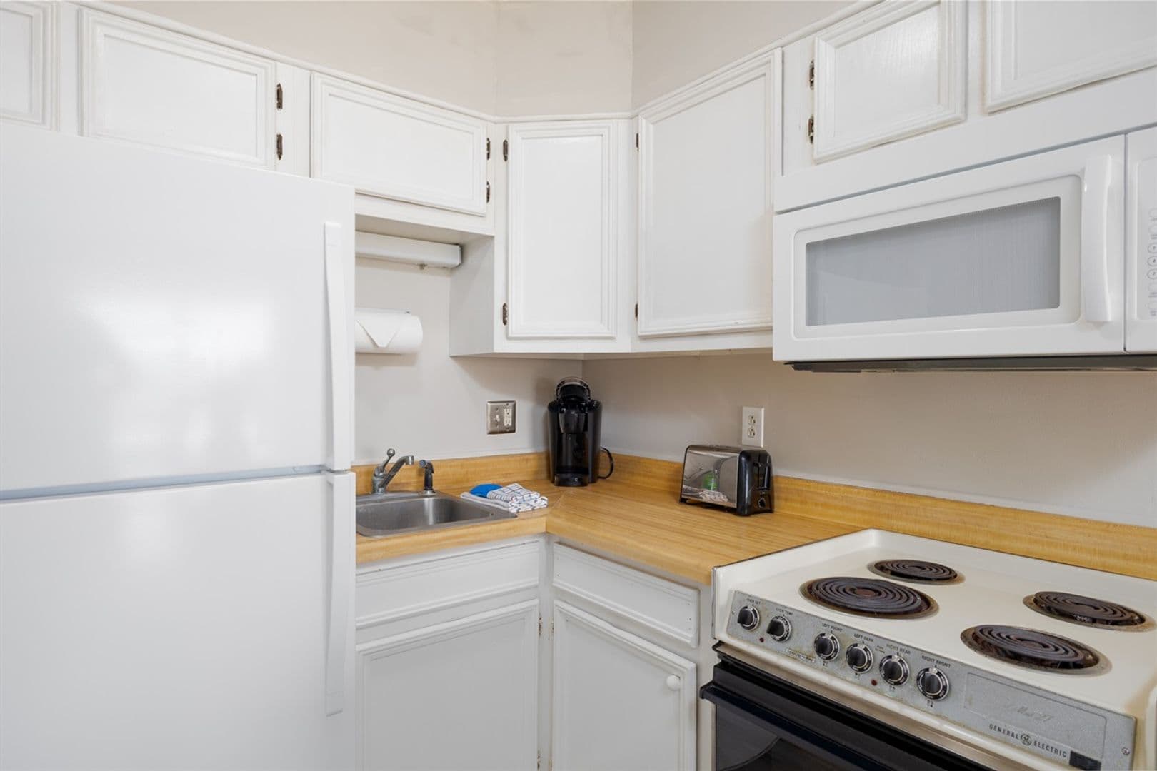 North Topsail Drive Condo: 2224 New River Inlet Rd. #338