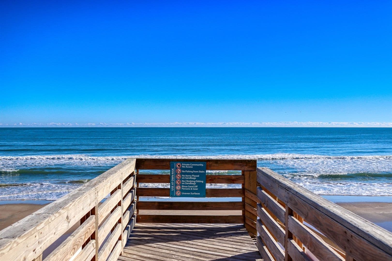 North Topsail Beach Condo: 2224 New River Inlet Rd. #239