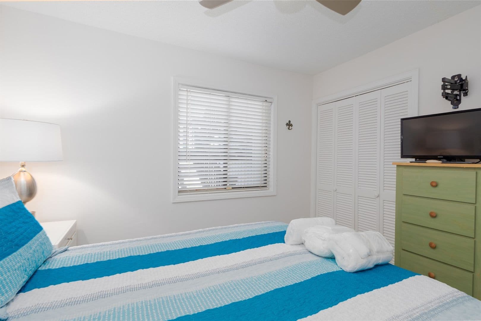 North Topsail Beach Condo: 2210 New River Inlet Rd. #257