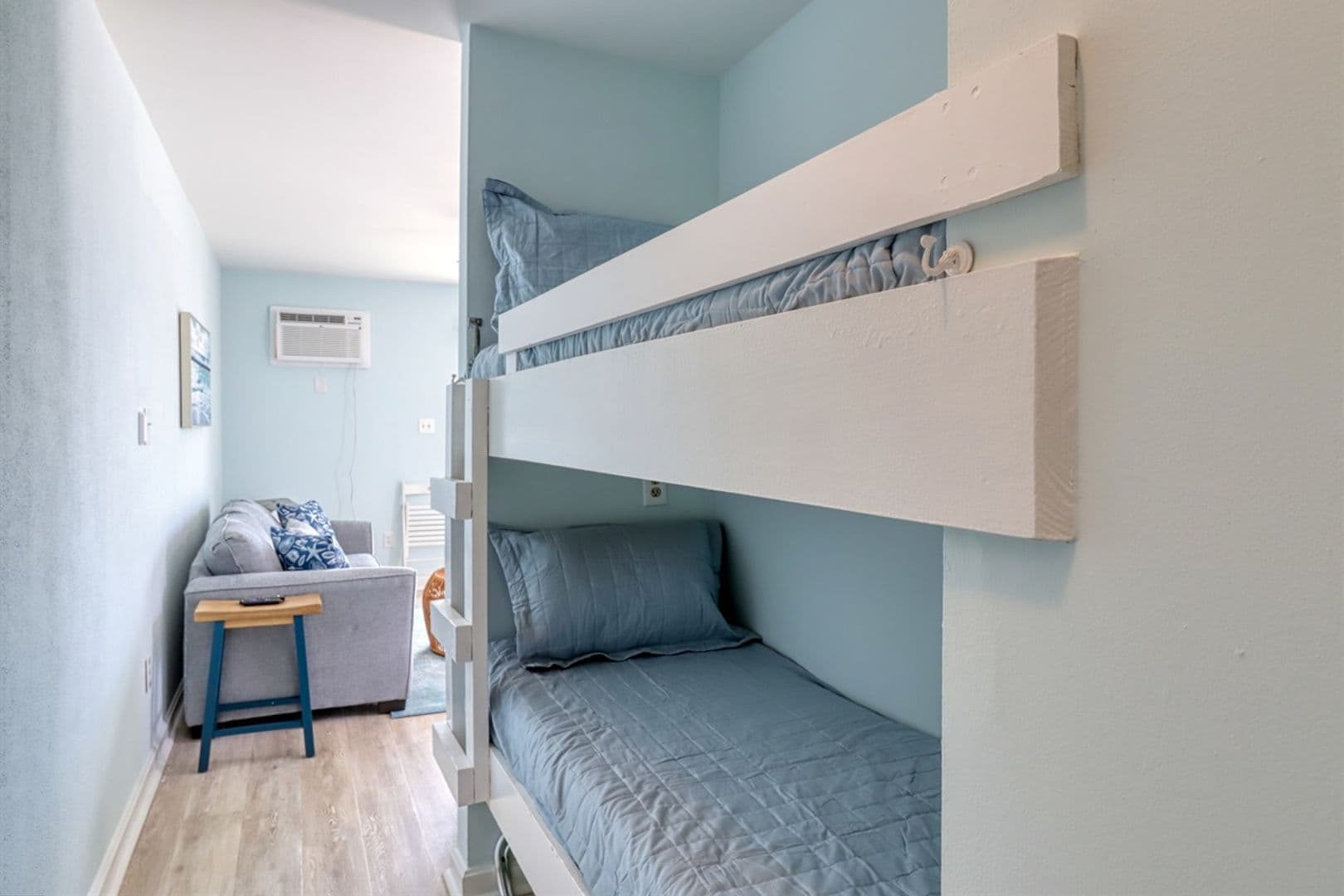 North Topsail Beach Condo: 2210 New River Inlet Rd. #259