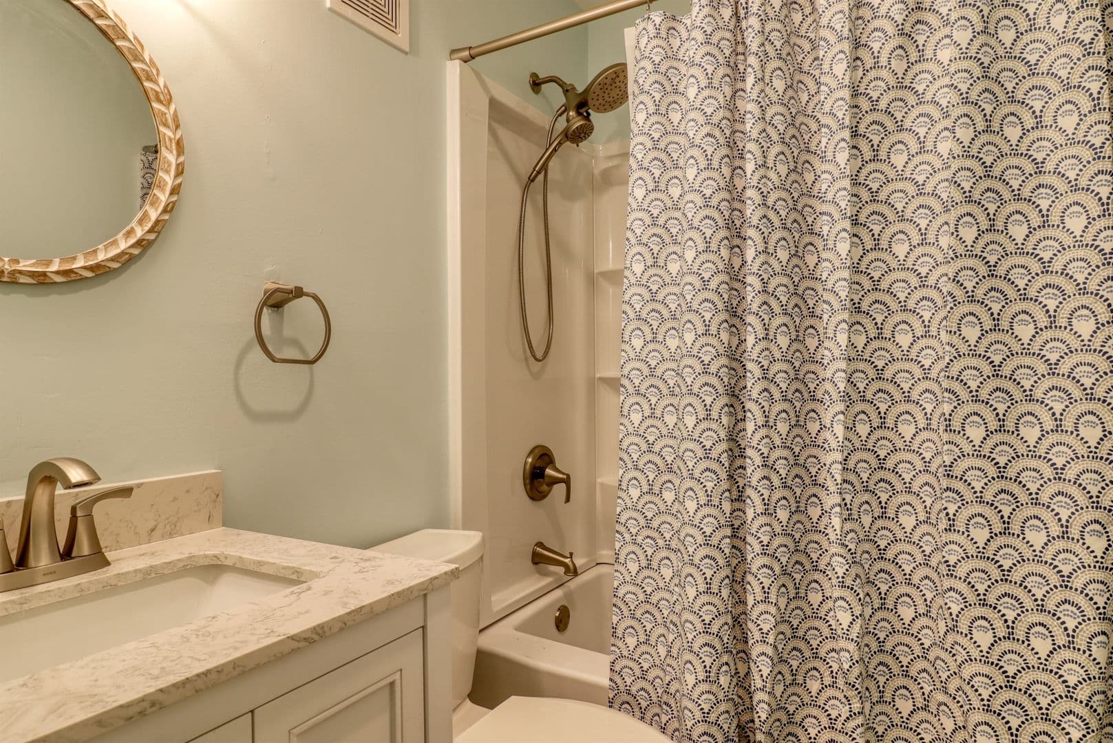 North Topsail Beach Condo: 2210 New River Inlet Rd. #259