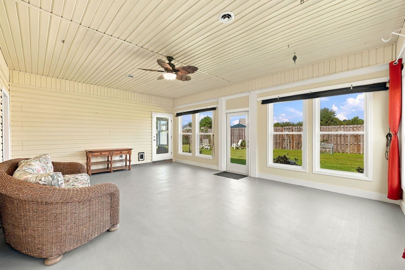 Sneads Ferry House: 257 Silver Creek Loop