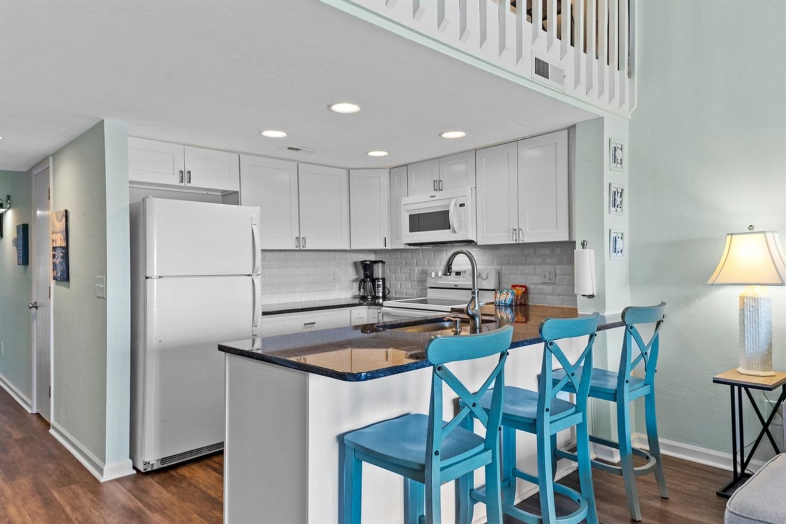 Surf City Condo: 918 N New River Drive #534