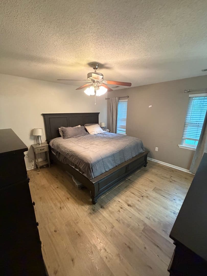 Sneads Ferry House: 207 Bluebird Ct
