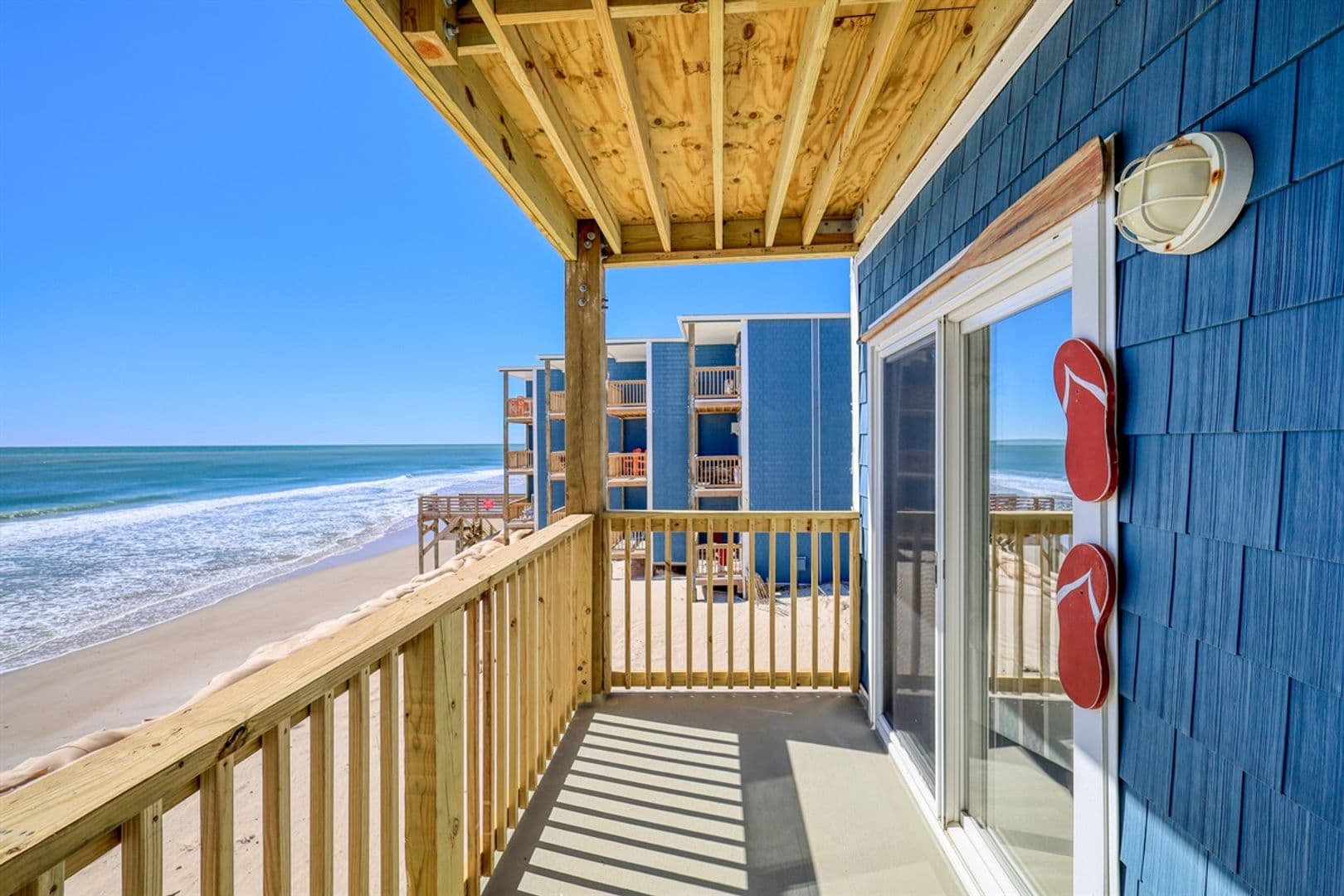 North Topsail Beach Condo: 2224 New River Inlet Rd. #239